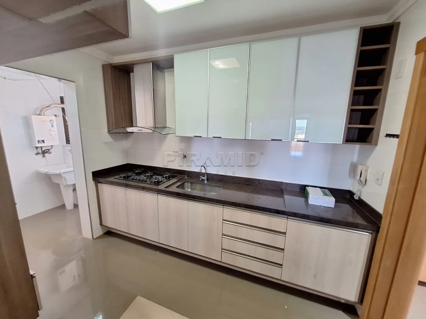 Alugar Apartamento / Padr&atilde;o em Ribeir&atilde;o Preto R$ 4.200,00 - Foto 20