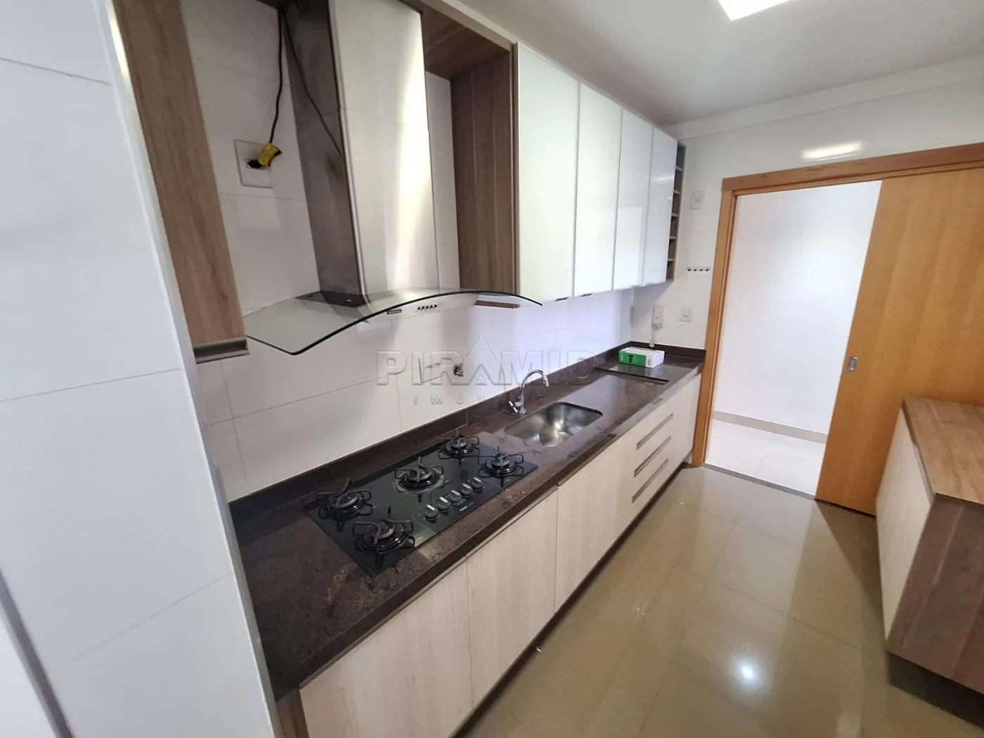 Alugar Apartamento / Padr&atilde;o em Ribeir&atilde;o Preto R$ 4.200,00 - Foto 26