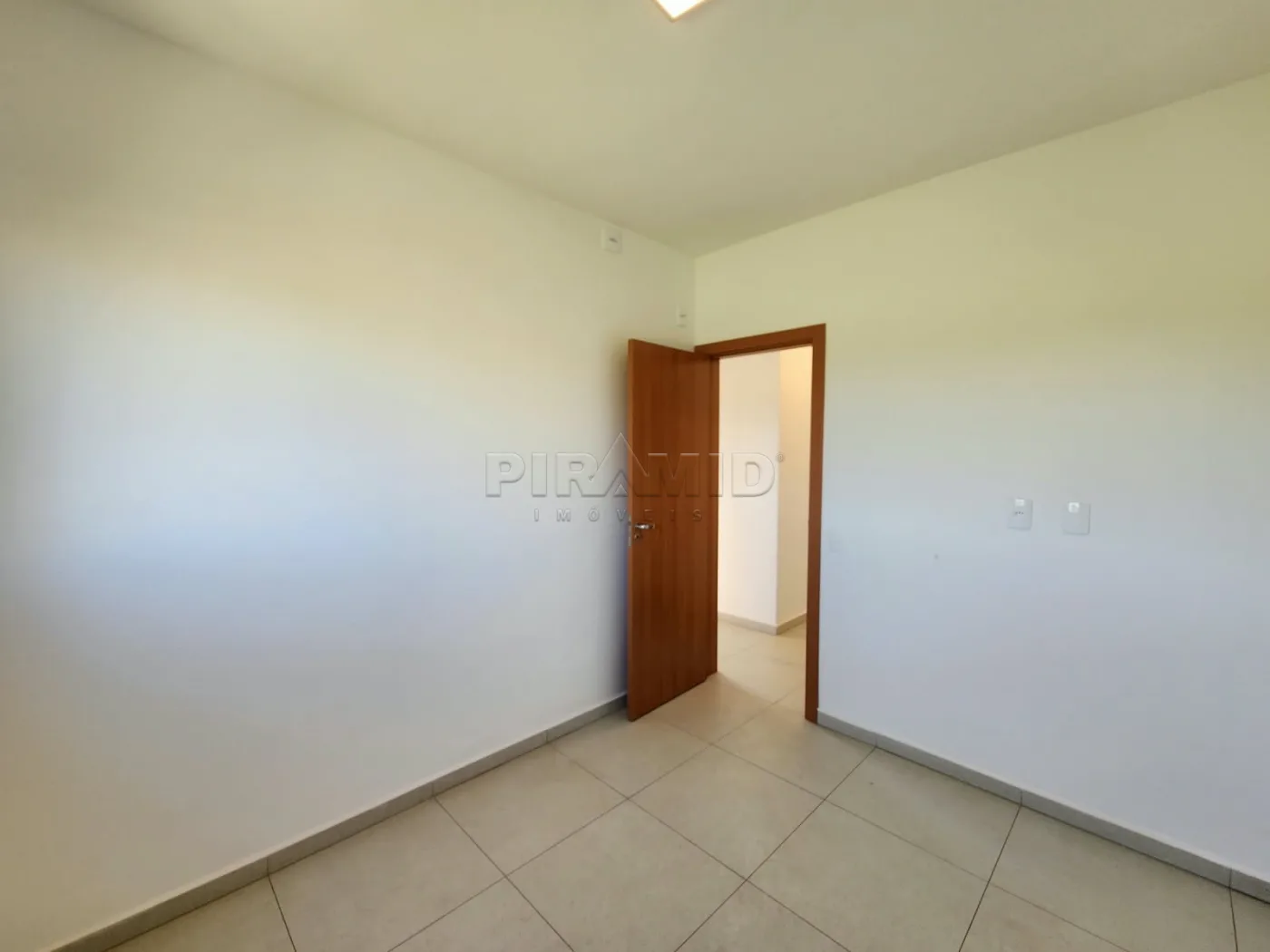 Alugar Apartamento / Padr&atilde;o em Ribeir&atilde;o Preto R$ 3.800,00 - Foto 14