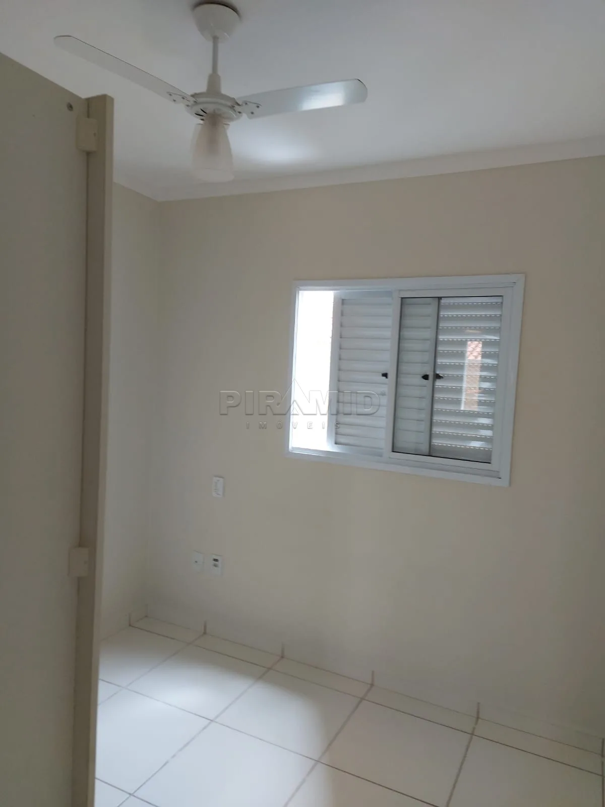 Alugar Apartamento / Padr&atilde;o em Ribeir&atilde;o Preto R$ 1.200,00 - Foto 8