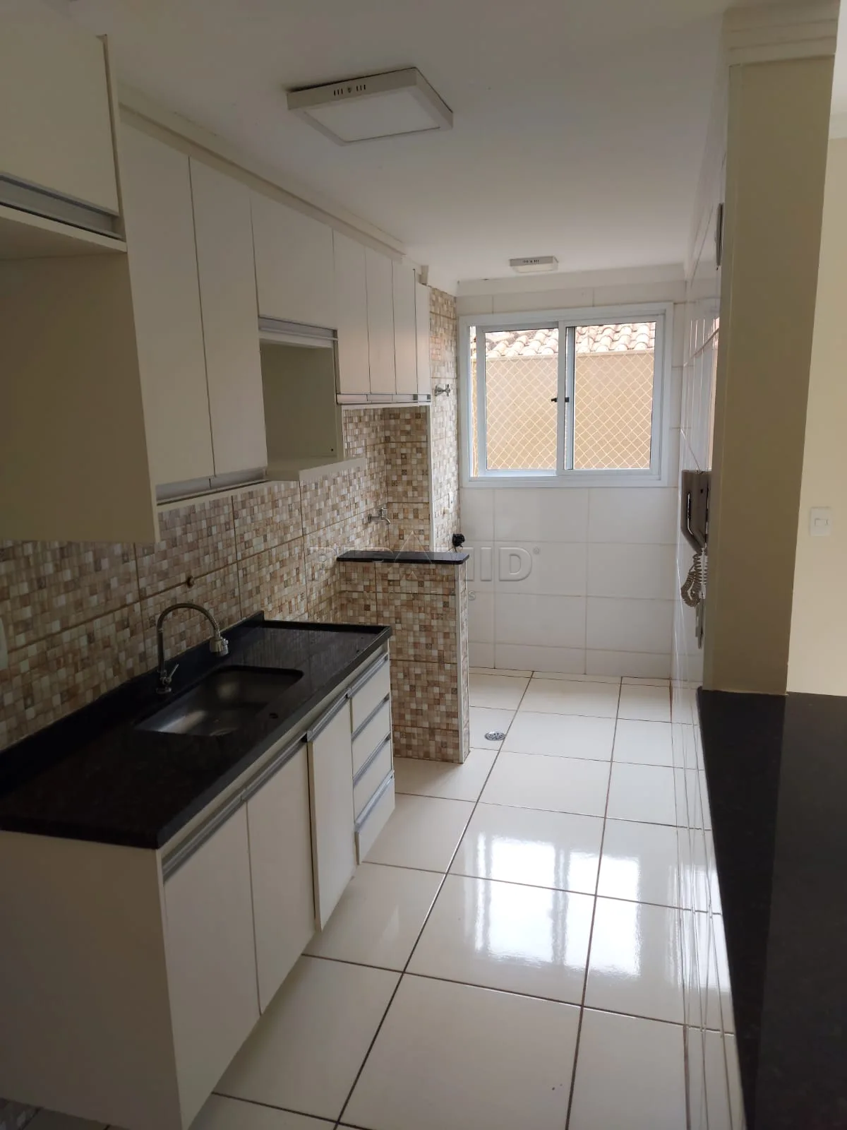 Alugar Apartamento / Padr&atilde;o em Ribeir&atilde;o Preto R$ 1.200,00 - Foto 12