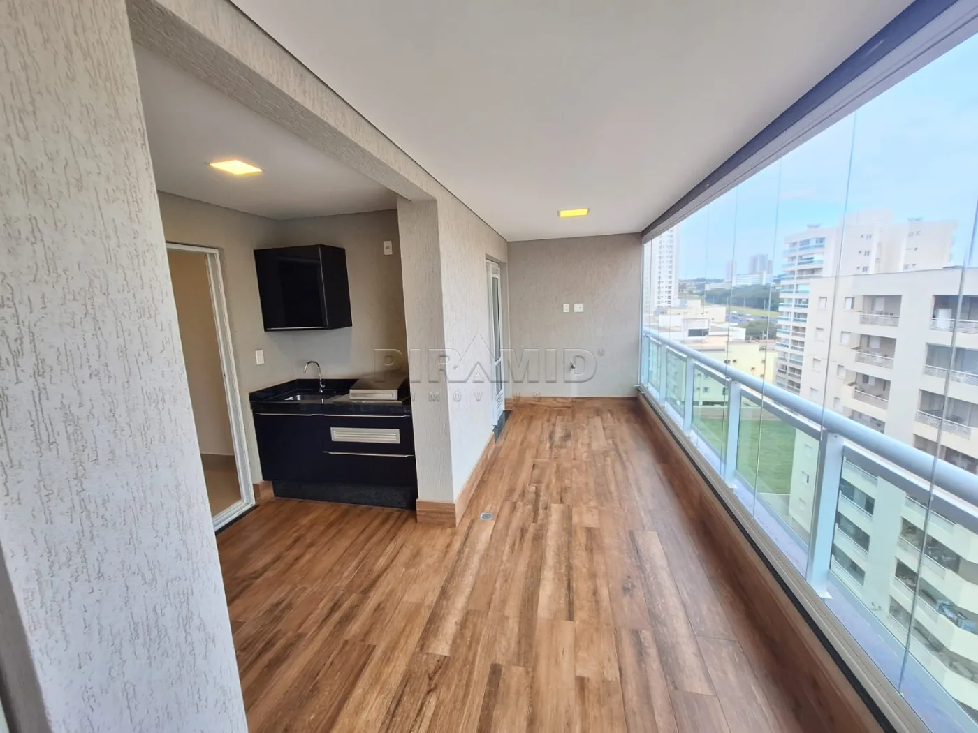 Alugar Apartamento / Padr&atilde;o em Ribeir&atilde;o Preto R$ 4.200,00 - Foto 8