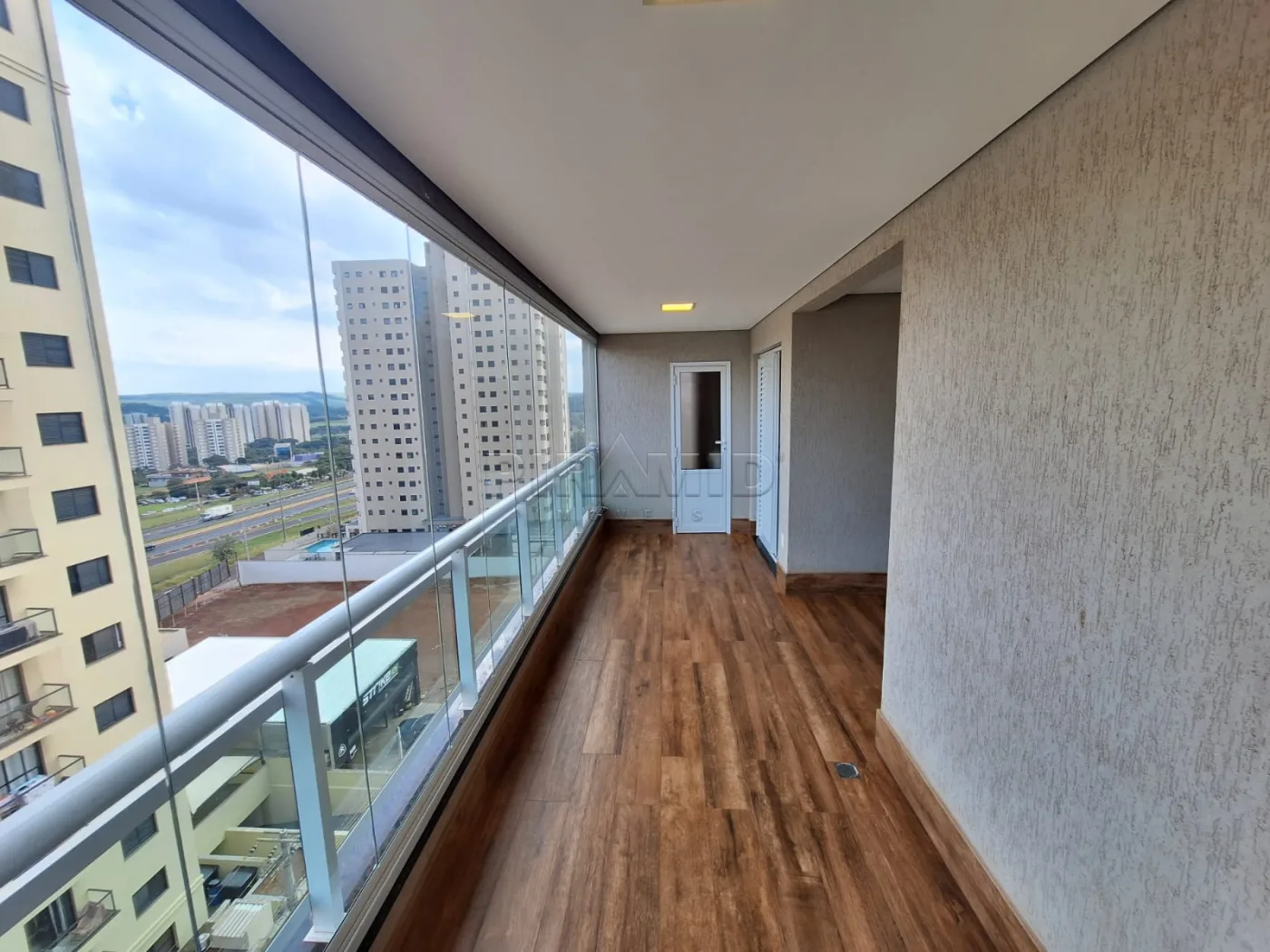 Alugar Apartamento / Padr&atilde;o em Ribeir&atilde;o Preto R$ 4.200,00 - Foto 9