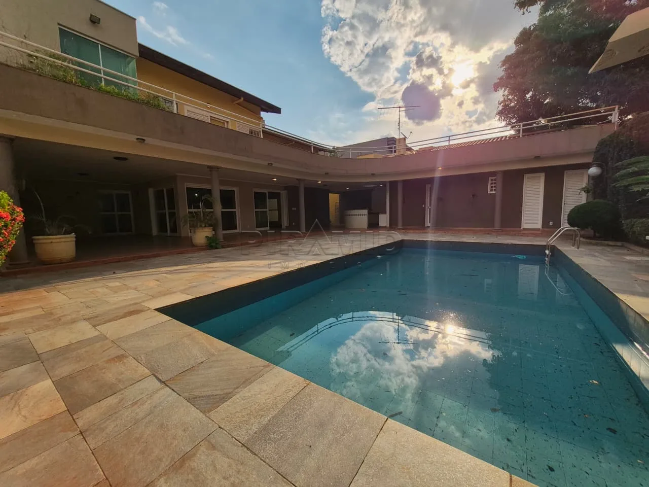 Alugar Casa / Padr&atilde;o em Ribeir&atilde;o Preto R$ 35.000,00 - Foto 2