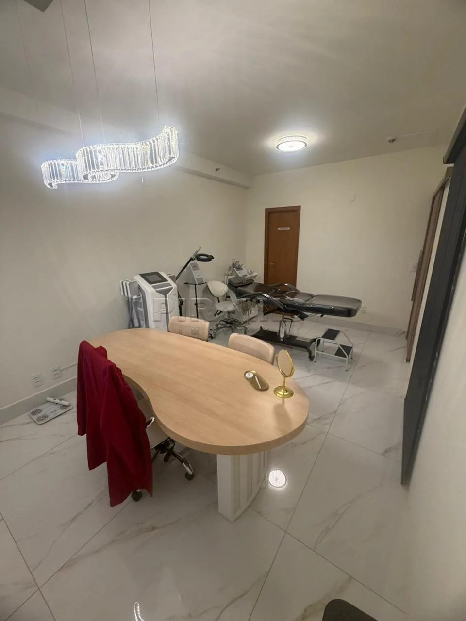 Alugar Comercial / Sala em Ribeir&atilde;o Preto R$ 4.000,00 - Foto 11