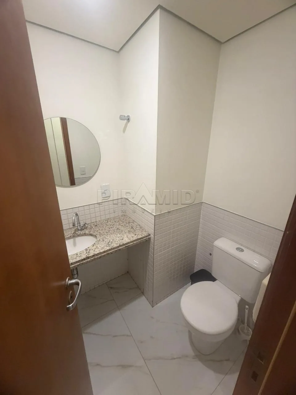 Alugar Comercial / Sala em Ribeir&atilde;o Preto R$ 4.000,00 - Foto 7