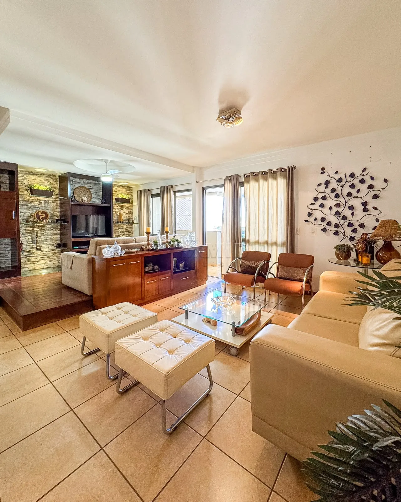 Comprar Apartamento / Padr&atilde;o em Ribeir&atilde;o Preto R$ 899.000,00 - Foto 2