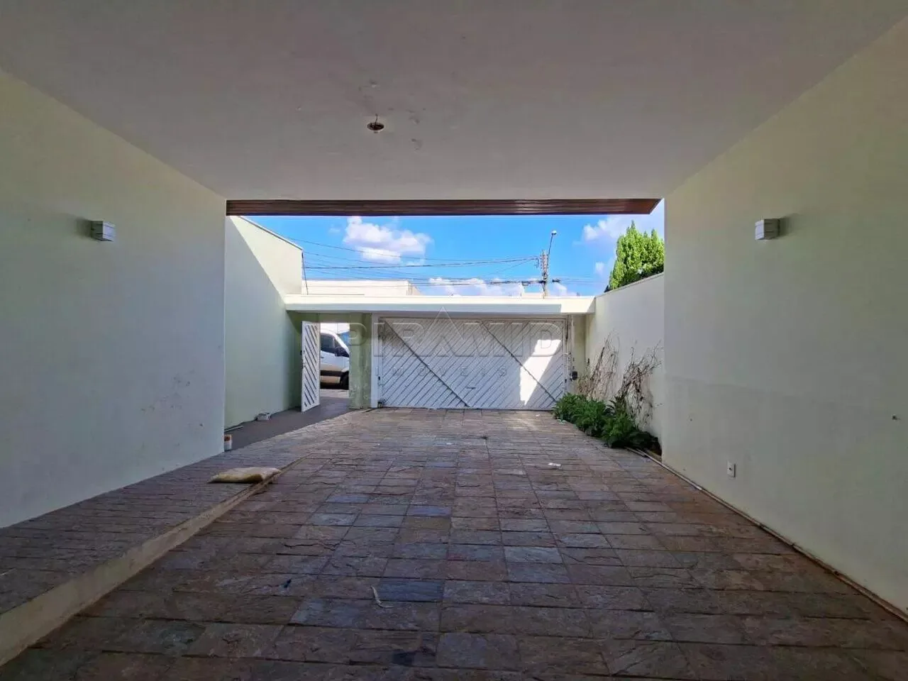 Alugar Comercial / Casa em Ribeir&atilde;o Preto R$ 8.900,00 - Foto 2