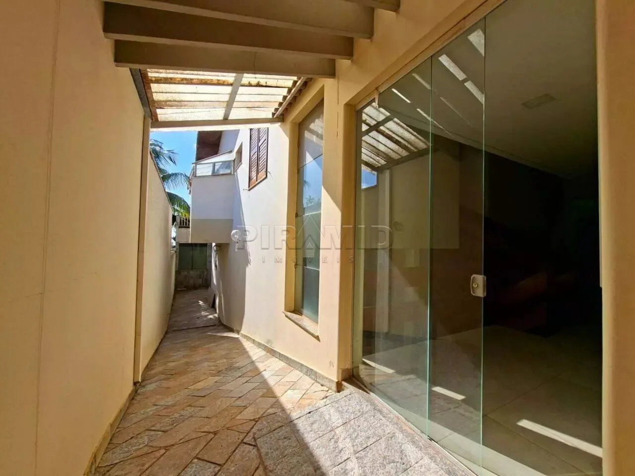Alugar Comercial / Casa em Ribeir&atilde;o Preto R$ 8.900,00 - Foto 17