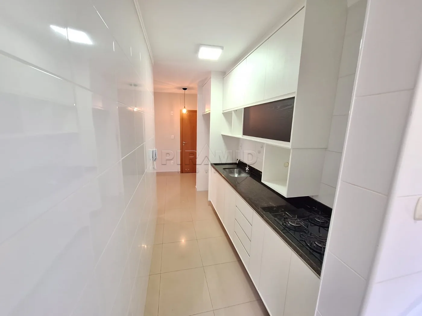 Alugar Apartamento / Padr&atilde;o em Ribeir&atilde;o Preto R$ 1.800,00 - Foto 11