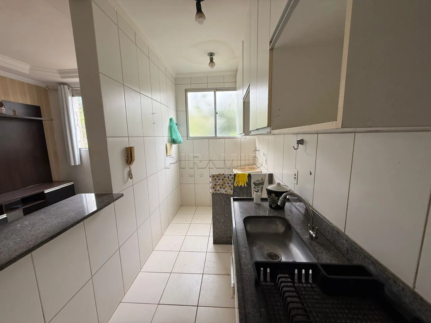 Alugar Apartamento / Padr&atilde;o em Ribeir&atilde;o Preto R$ 1.100,00 - Foto 9