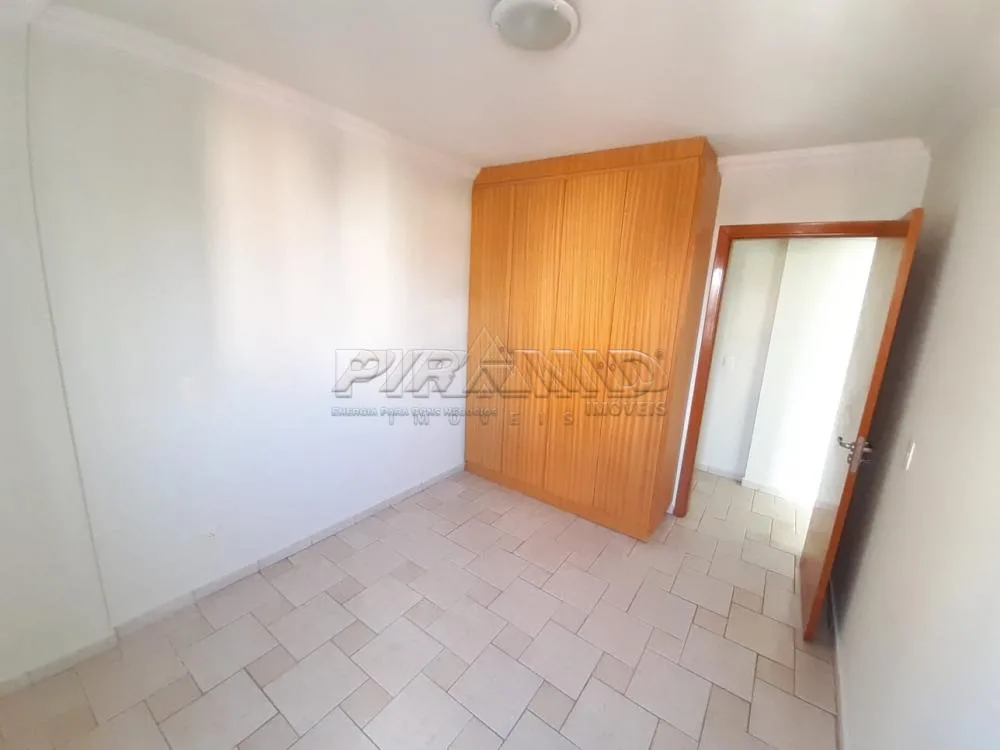 Alugar Apartamento / Padr&atilde;o em Ribeir&atilde;o Preto R$ 1.100,00 - Foto 4