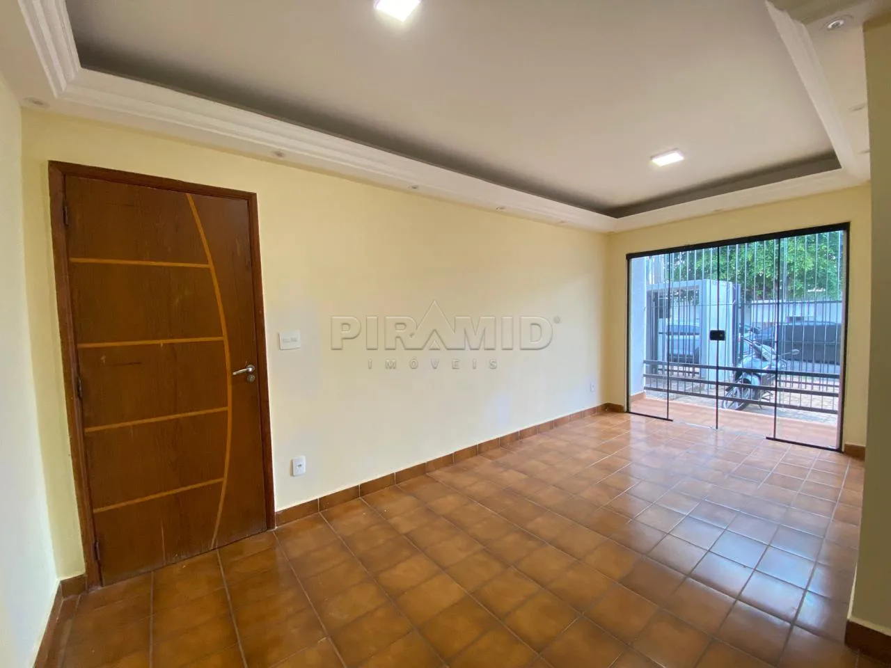 Alugar Apartamento / Padr&atilde;o em Ribeir&atilde;o Preto R$ 1.500,00 - Foto 4