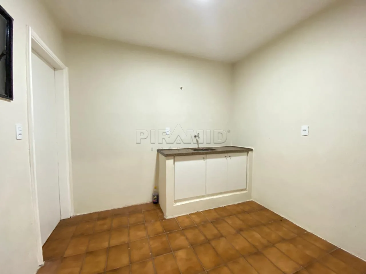 Alugar Apartamento / Padr&atilde;o em Ribeir&atilde;o Preto R$ 1.500,00 - Foto 8