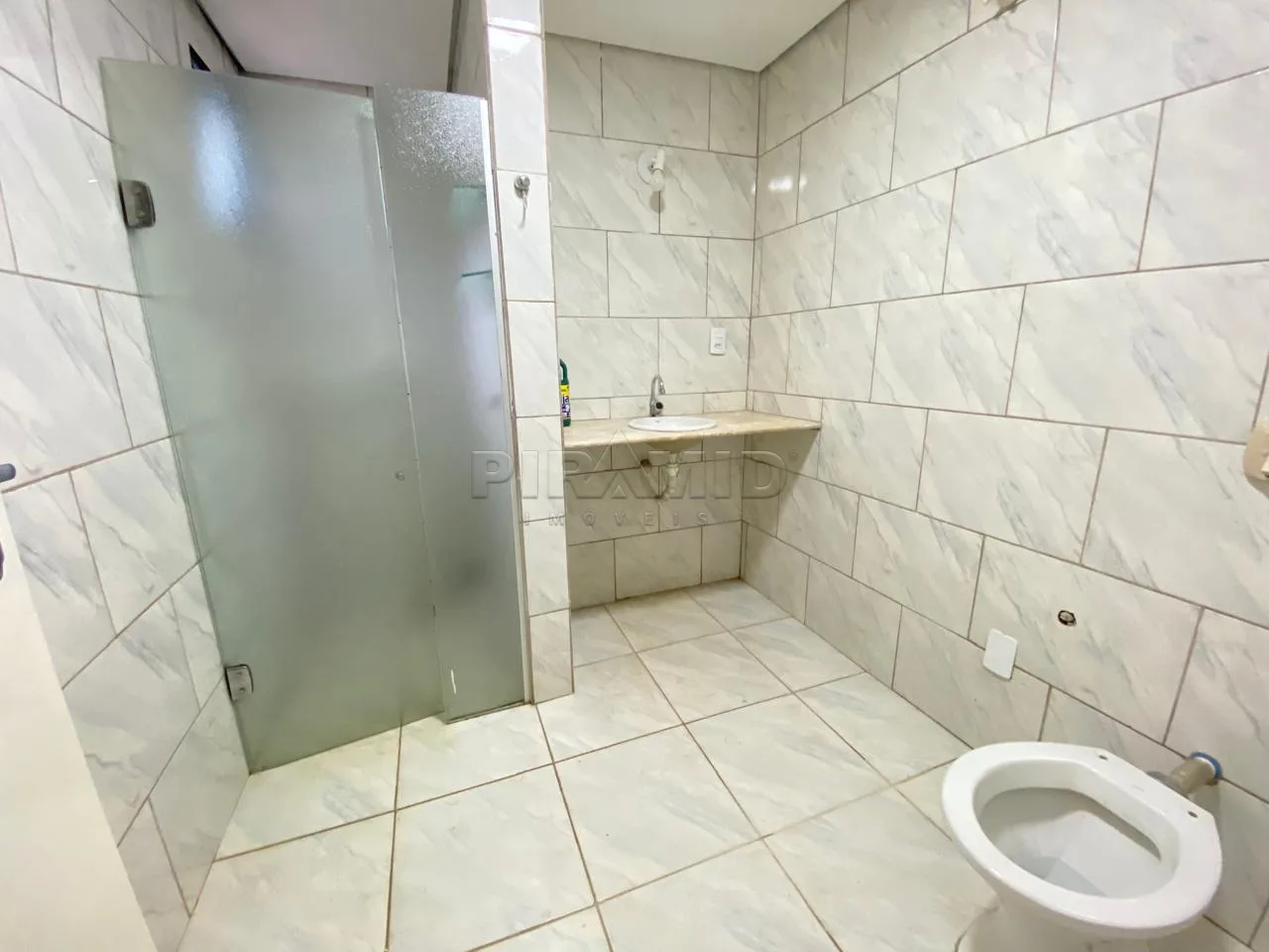 Alugar Apartamento / Padr&atilde;o em Ribeir&atilde;o Preto R$ 1.500,00 - Foto 12