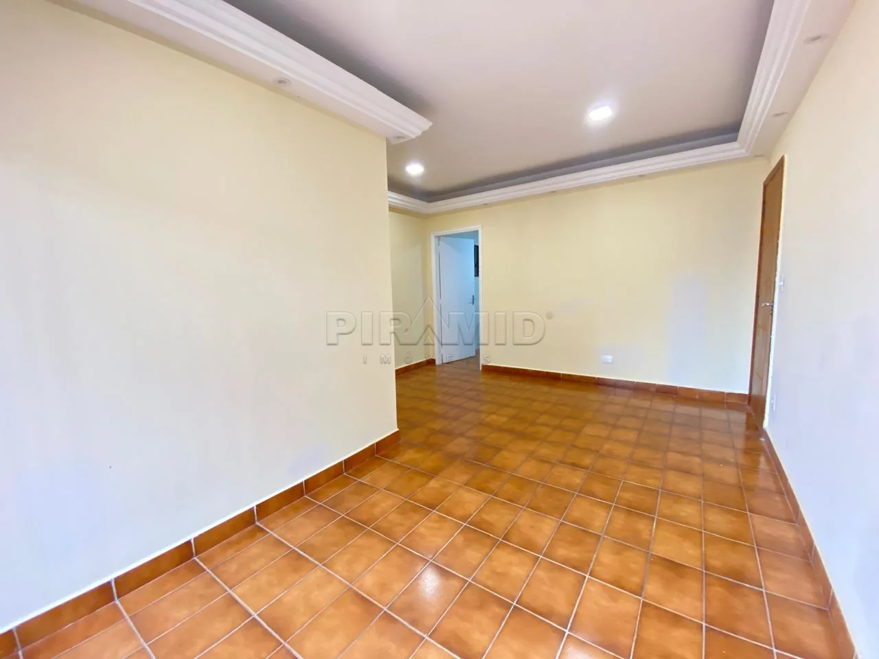 Alugar Apartamento / Padr&atilde;o em Ribeir&atilde;o Preto R$ 1.500,00 - Foto 18