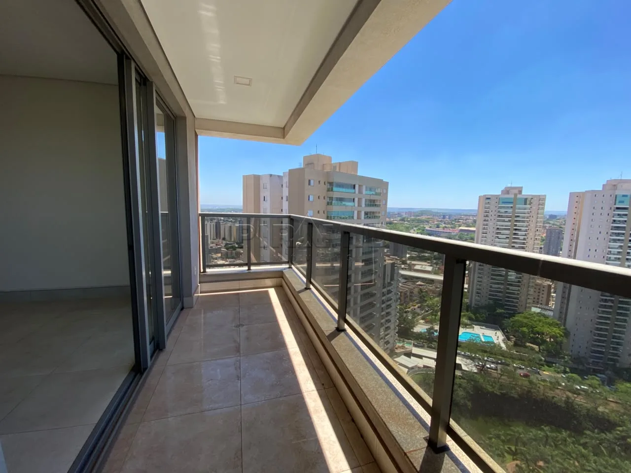 Alugar Apartamento / Padr&atilde;o em Ribeir&atilde;o Preto R$ 5.990,00 - Foto 2