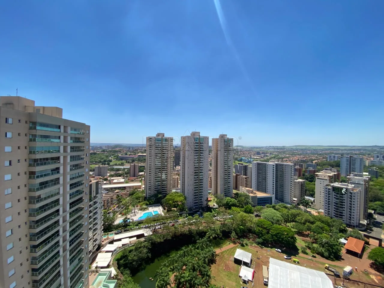 Alugar Apartamento / Padr&atilde;o em Ribeir&atilde;o Preto R$ 5.990,00 - Foto 3