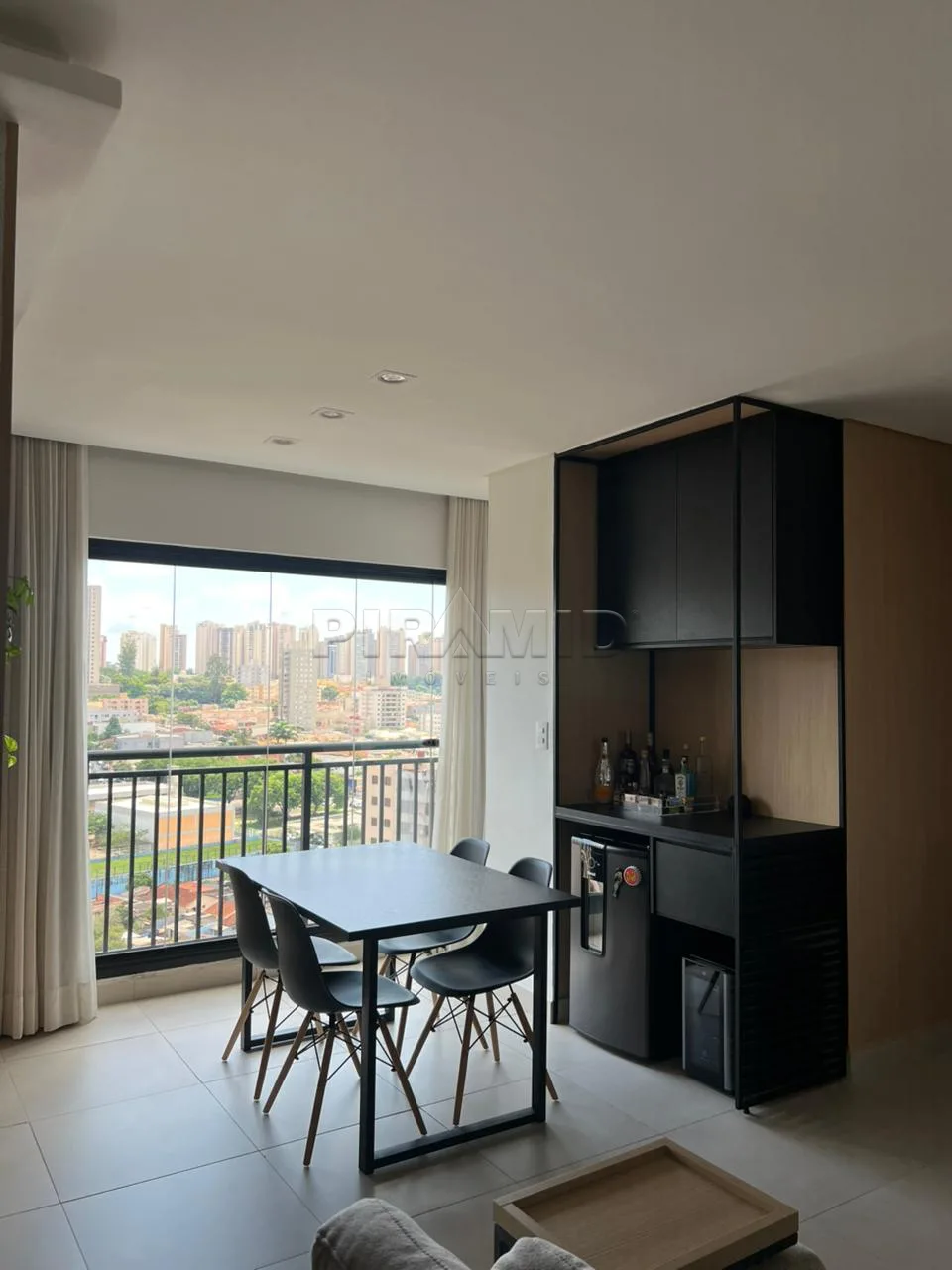 Comprar Apartamento / Padr&atilde;o em Ribeir&atilde;o Preto R$ 750.000,00 - Foto 3