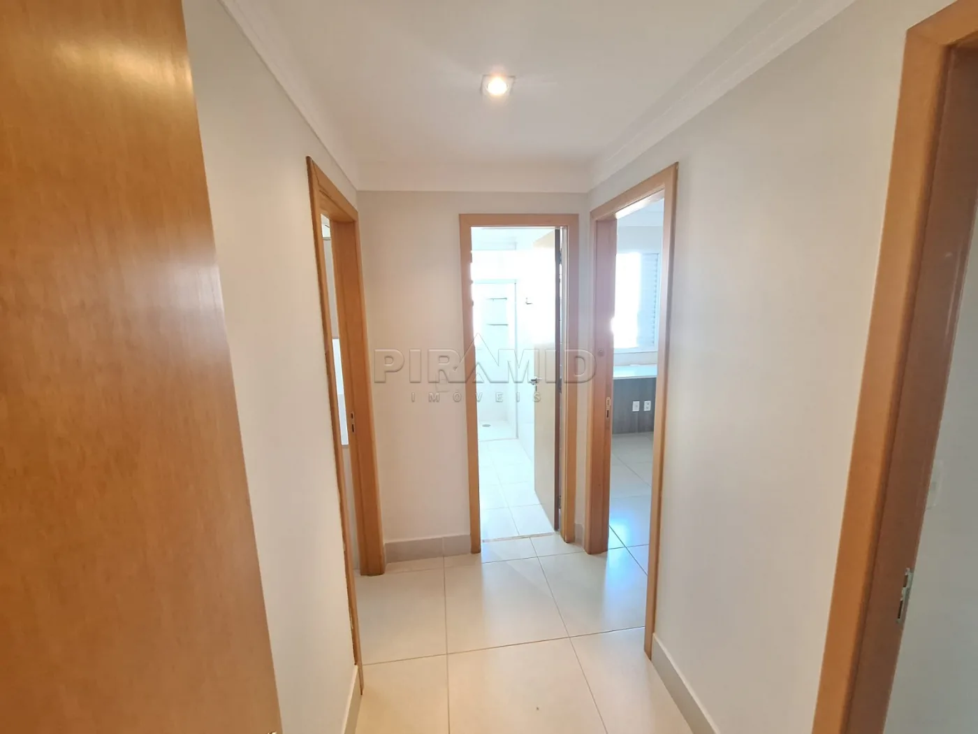 Alugar Apartamento / Padr&atilde;o em Ribeir&atilde;o Preto R$ 4.900,00 - Foto 13