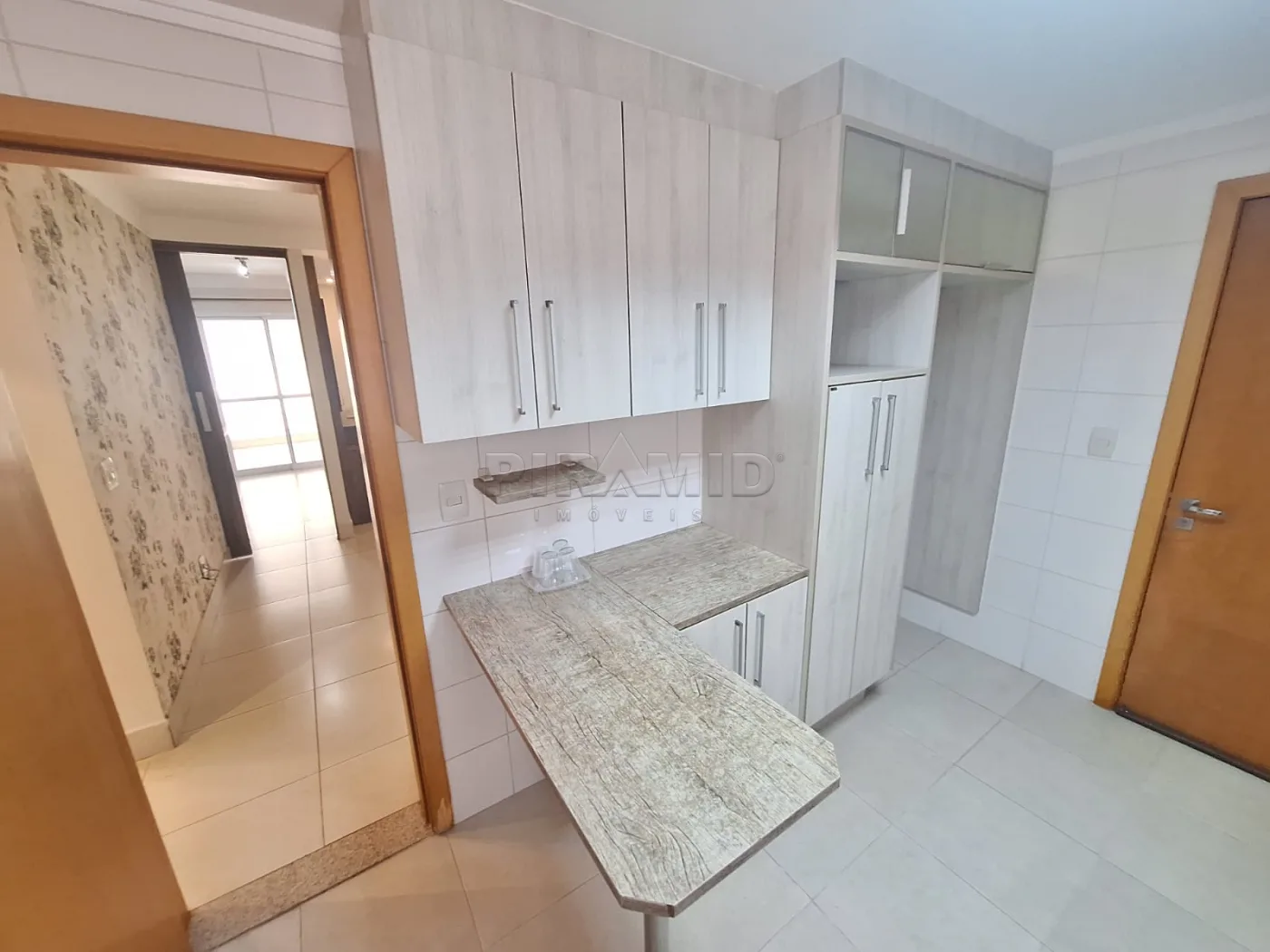 Alugar Apartamento / Padr&atilde;o em Ribeir&atilde;o Preto R$ 4.900,00 - Foto 29