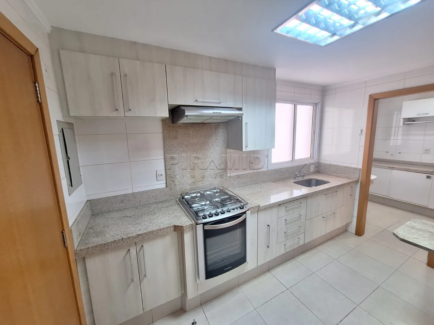 Alugar Apartamento / Padr&atilde;o em Ribeir&atilde;o Preto R$ 4.900,00 - Foto 30