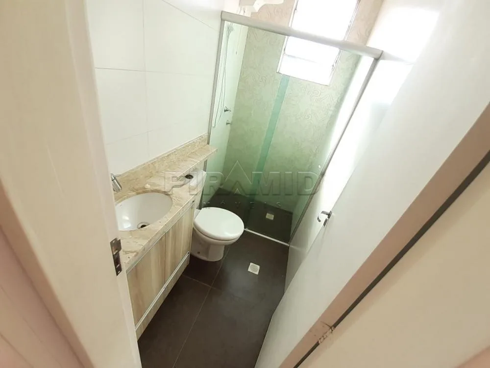 Alugar Apartamento / Padr&atilde;o em Ribeir&atilde;o Preto R$ 1.100,00 - Foto 4