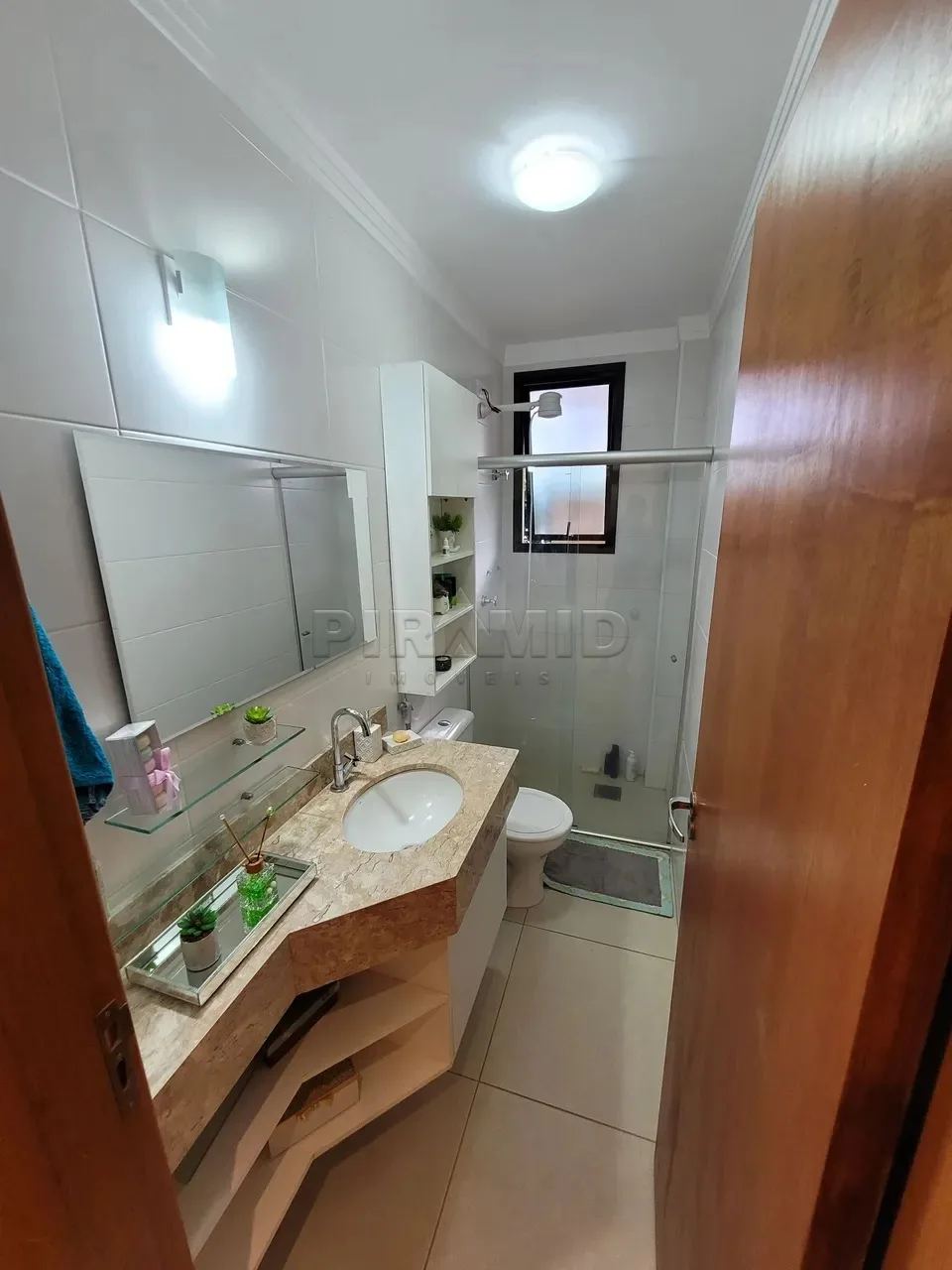 Alugar Apartamento / Padr&atilde;o em Ribeir&atilde;o Preto R$ 2.900,00 - Foto 8