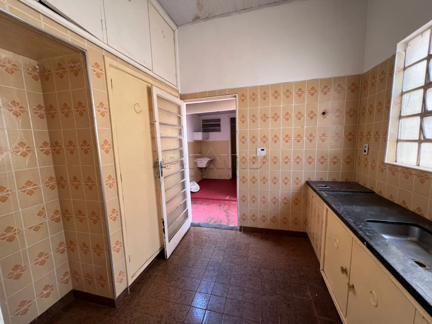 Alugar Casa / Padr&atilde;o em Ribeir&atilde;o Preto R$ 1.600,00 - Foto 8