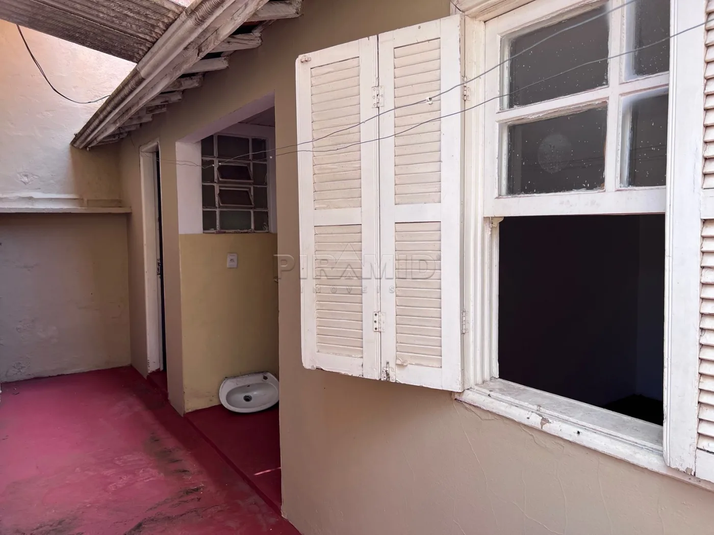 Alugar Casa / Padr&atilde;o em Ribeir&atilde;o Preto R$ 1.600,00 - Foto 10