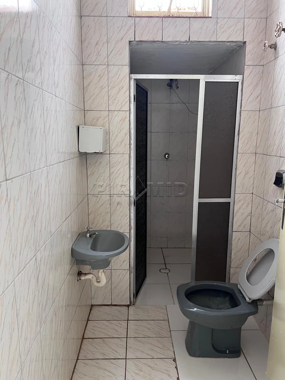 Alugar Comercial / Casa em Ribeir&atilde;o Preto R$ 3.500,00 - Foto 9