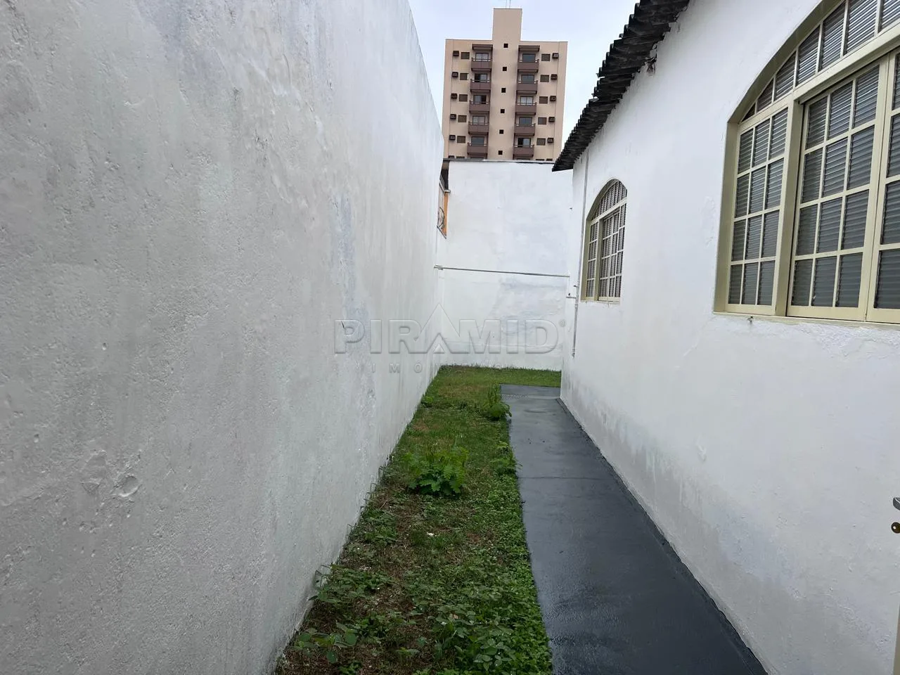 Alugar Comercial / Casa em Ribeir&atilde;o Preto R$ 3.500,00 - Foto 10