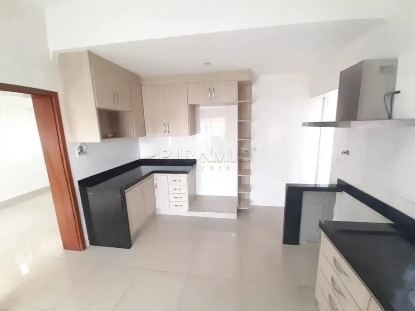 Alugar Casa / Condom&iacute;nio em Bonfim Paulista R$ 6.500,00 - Foto 31