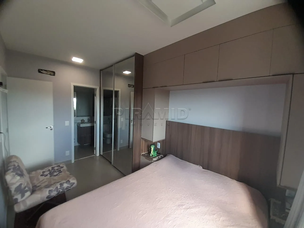 Alugar Apartamento / Padr&atilde;o em Ribeir&atilde;o Preto R$ 3.800,00 - Foto 18