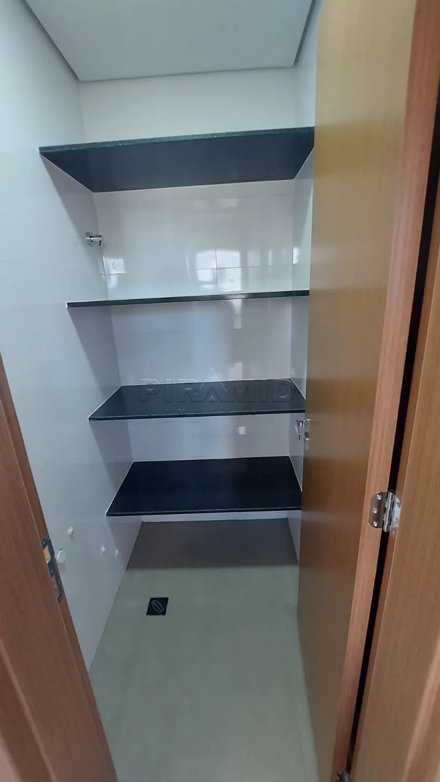 Alugar Apartamento / Padr&atilde;o em Ribeir&atilde;o Preto R$ 4.350,00 - Foto 10