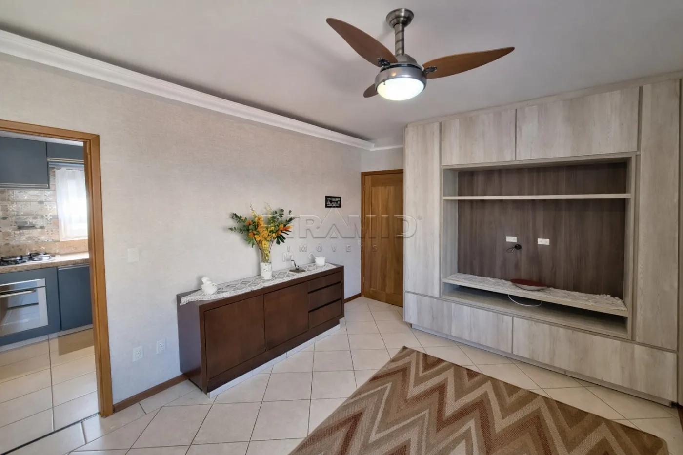 Alugar Apartamento / Padr&atilde;o em Ribeir&atilde;o Preto R$ 2.800,00 - Foto 3