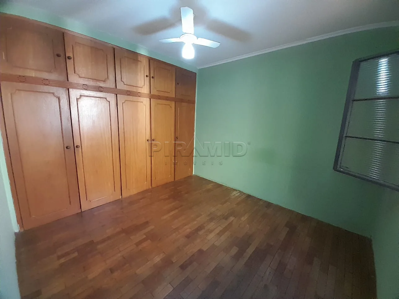 Alugar Casa / Padr&atilde;o em Ribeir&atilde;o Preto R$ 3.000,00 - Foto 12