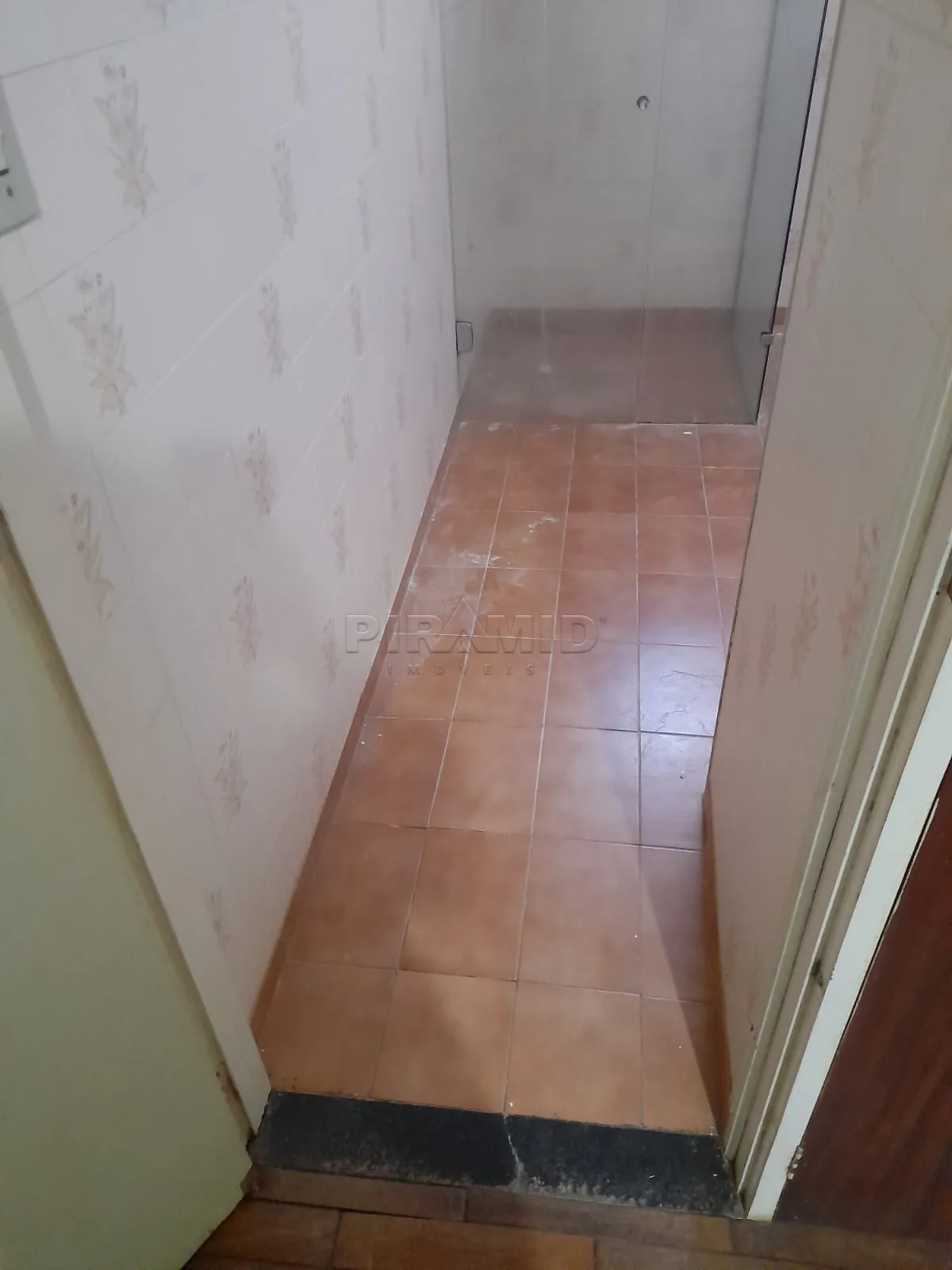 Alugar Casa / Padr&atilde;o em Ribeir&atilde;o Preto R$ 3.000,00 - Foto 17