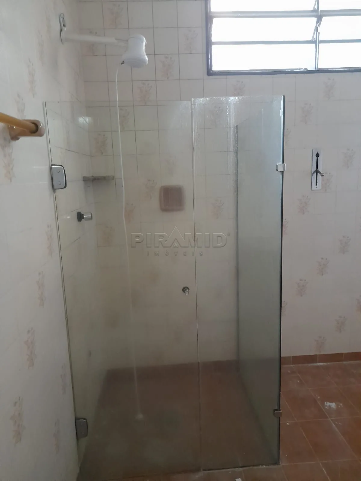 Alugar Casa / Padr&atilde;o em Ribeir&atilde;o Preto R$ 3.000,00 - Foto 18