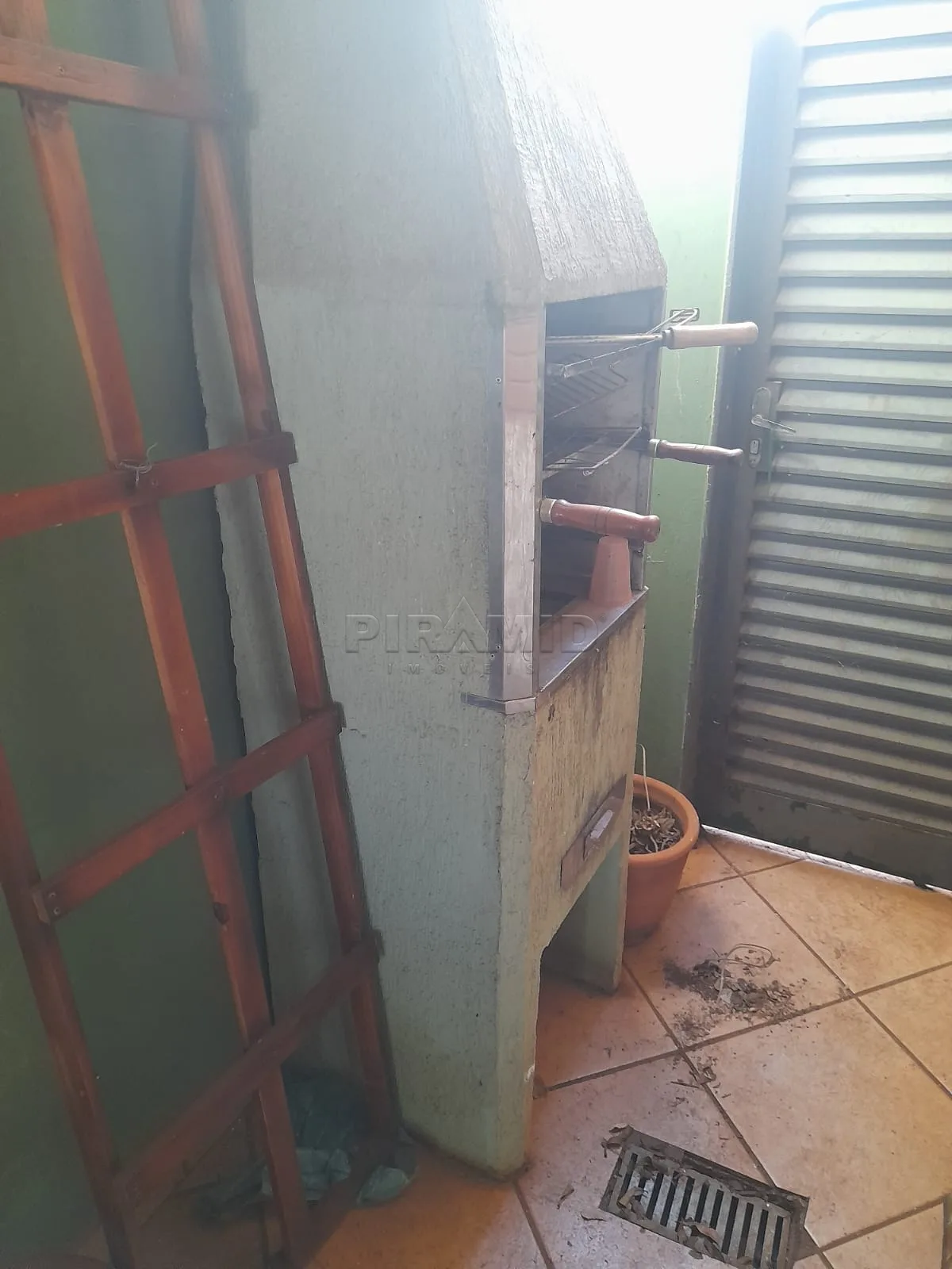 Alugar Casa / Padr&atilde;o em Ribeir&atilde;o Preto R$ 3.000,00 - Foto 22