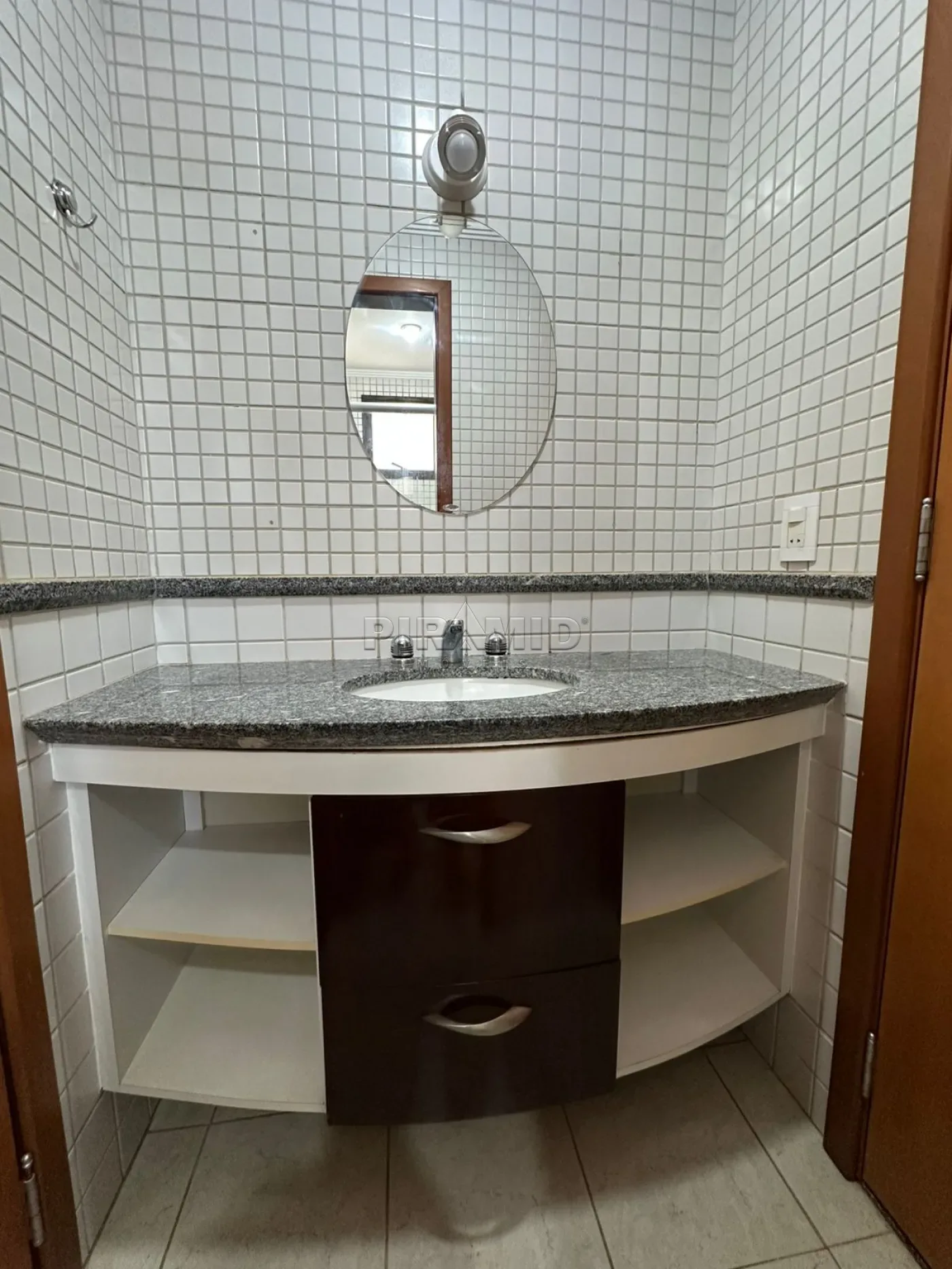 Alugar Apartamento / Padr&atilde;o em Ribeir&atilde;o Preto R$ 3.700,00 - Foto 16