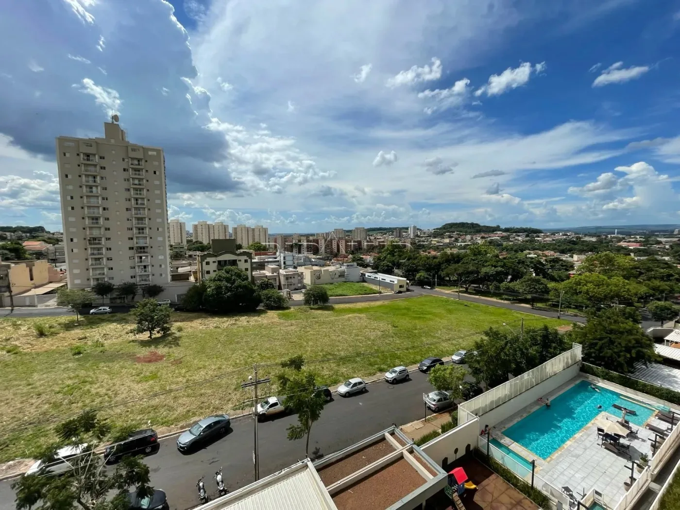 Comprar Apartamento / Padr&atilde;o em Ribeir&atilde;o Preto R$ 480.000,00 - Foto 3