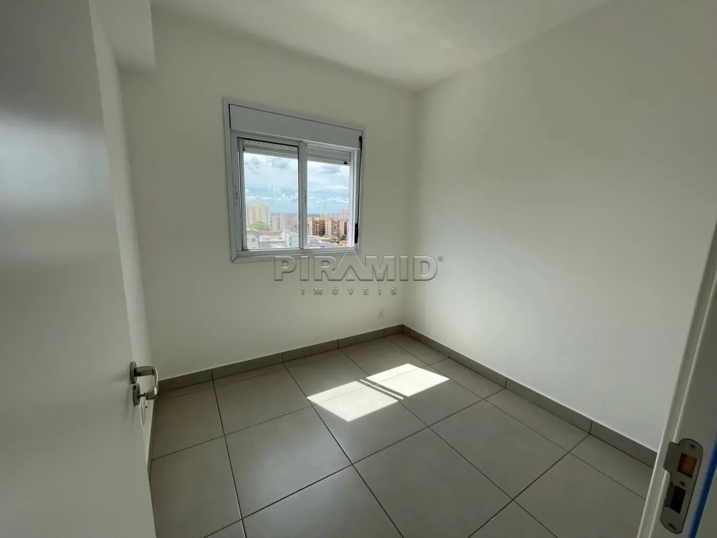 Comprar Apartamento / Padr&atilde;o em Ribeir&atilde;o Preto R$ 480.000,00 - Foto 8