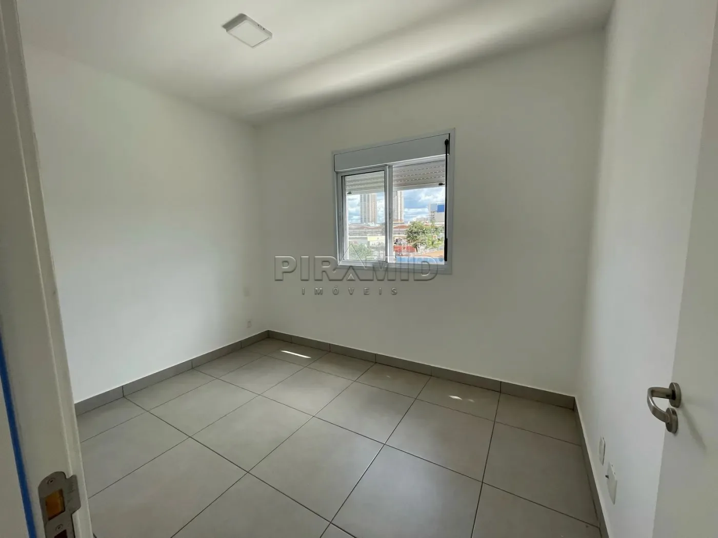 Comprar Apartamento / Padr&atilde;o em Ribeir&atilde;o Preto R$ 480.000,00 - Foto 9