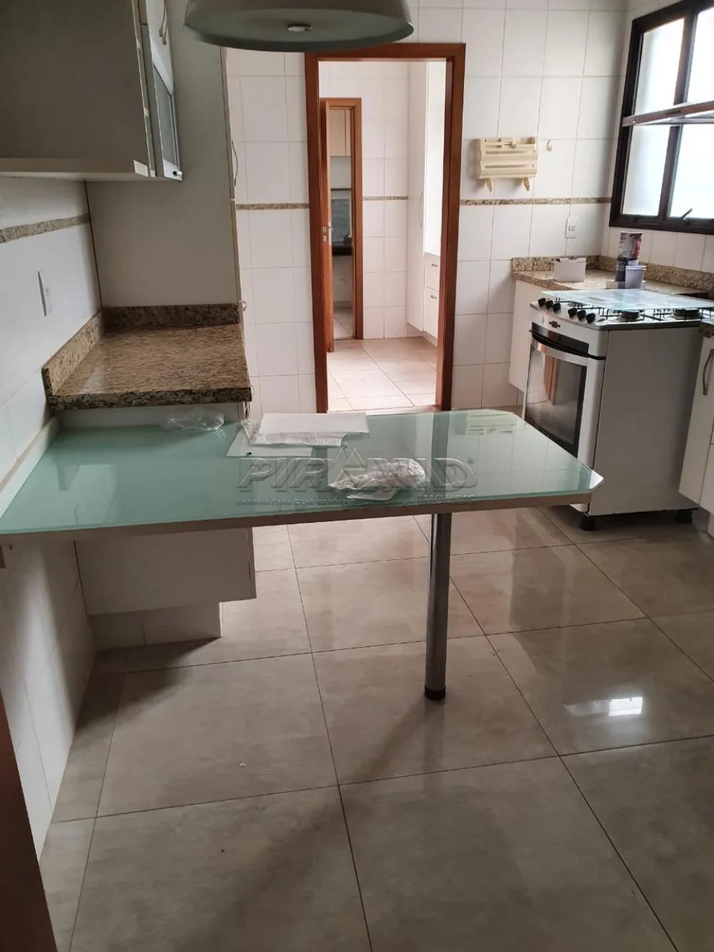 Alugar Apartamento / Padr&atilde;o em Ribeir&atilde;o Preto R$ 2.500,00 - Foto 14