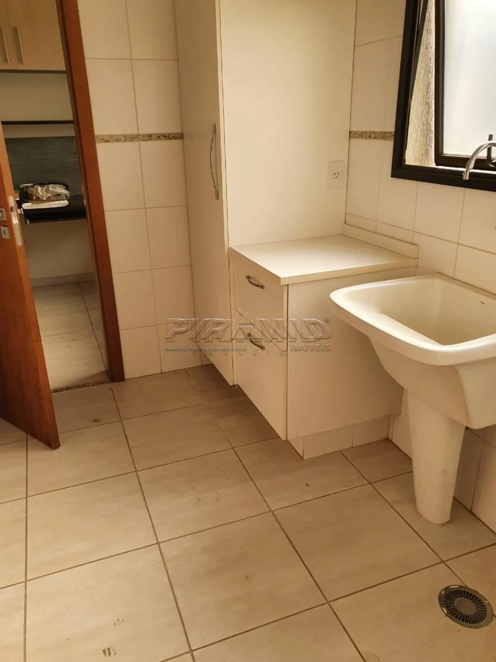 Alugar Apartamento / Padr&atilde;o em Ribeir&atilde;o Preto R$ 2.500,00 - Foto 16