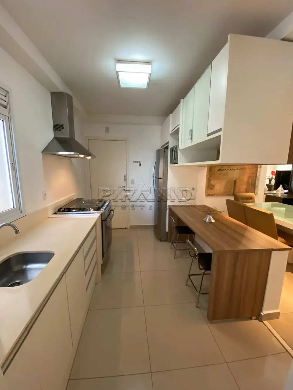 Alugar Apartamento / Padr&atilde;o em Ribeir&atilde;o Preto R$ 5.500,00 - Foto 24