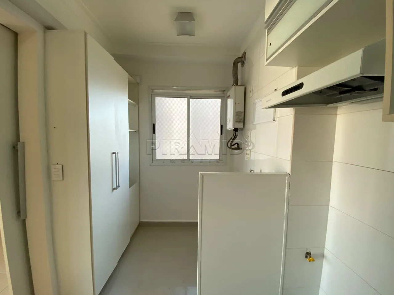Alugar Apartamento / Padr&atilde;o em Ribeir&atilde;o Preto R$ 3.700,00 - Foto 17