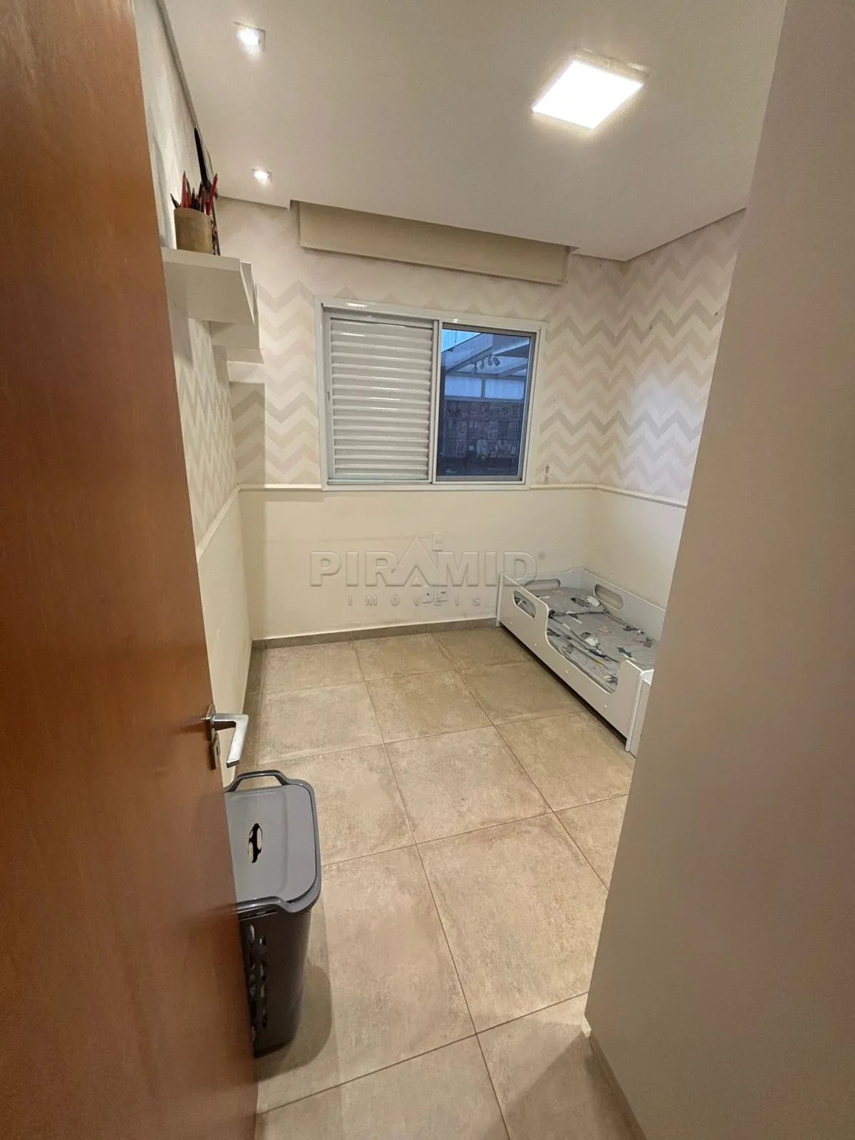 Comprar Apartamento / Padr&atilde;o em Ribeir&atilde;o Preto R$ 430.000,00 - Foto 6