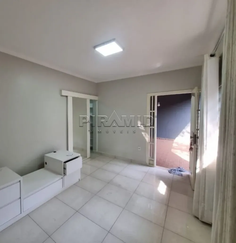 Alugar Casa / Padr&atilde;o em Ribeir&atilde;o Preto R$ 3.800,00 - Foto 1